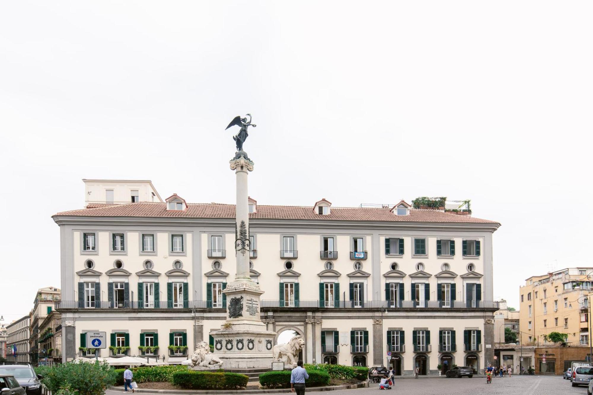 Apartamento Calaba Chiaia Nápoles Exterior foto